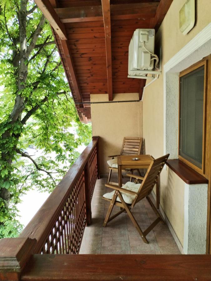 Rózsakert Apartmanház Hajdúszoboszló Exterior foto