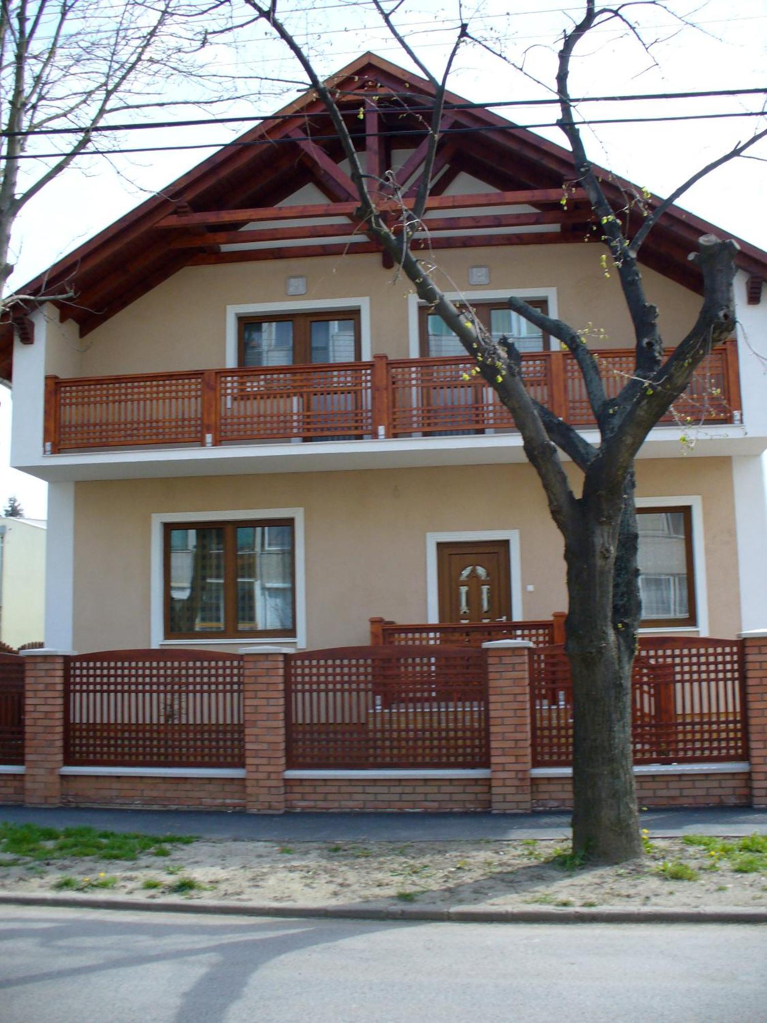 Rózsakert Apartmanház Hajdúszoboszló Exterior foto