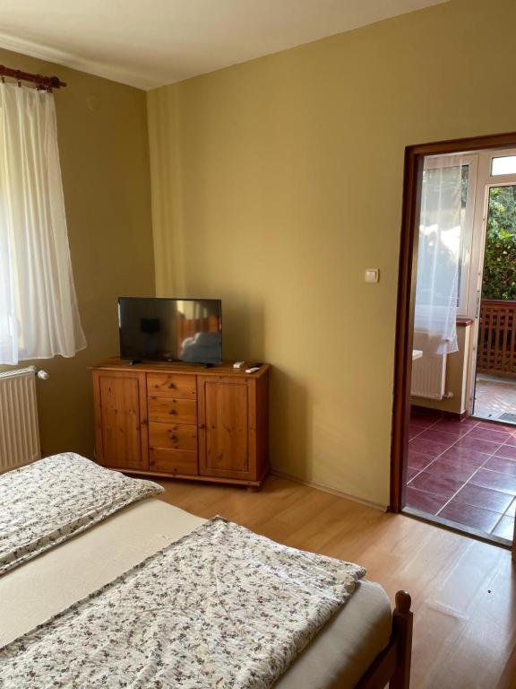 Rózsakert Apartmanház Hajdúszoboszló Exterior foto