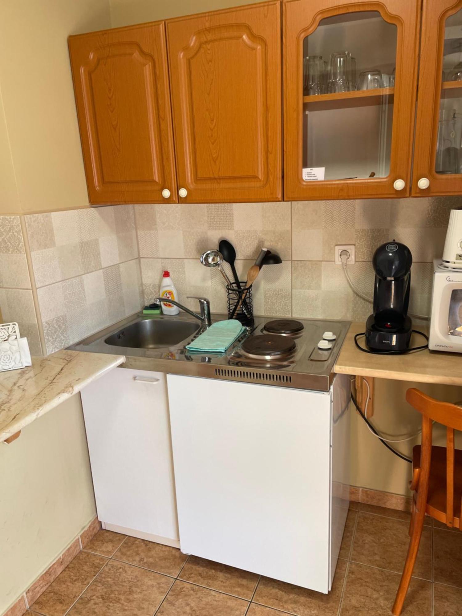 Rózsakert Apartmanház Hajdúszoboszló Exterior foto