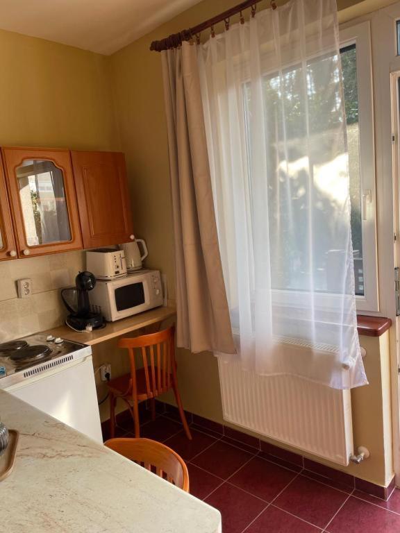 Rózsakert Apartmanház Hajdúszoboszló Exterior foto