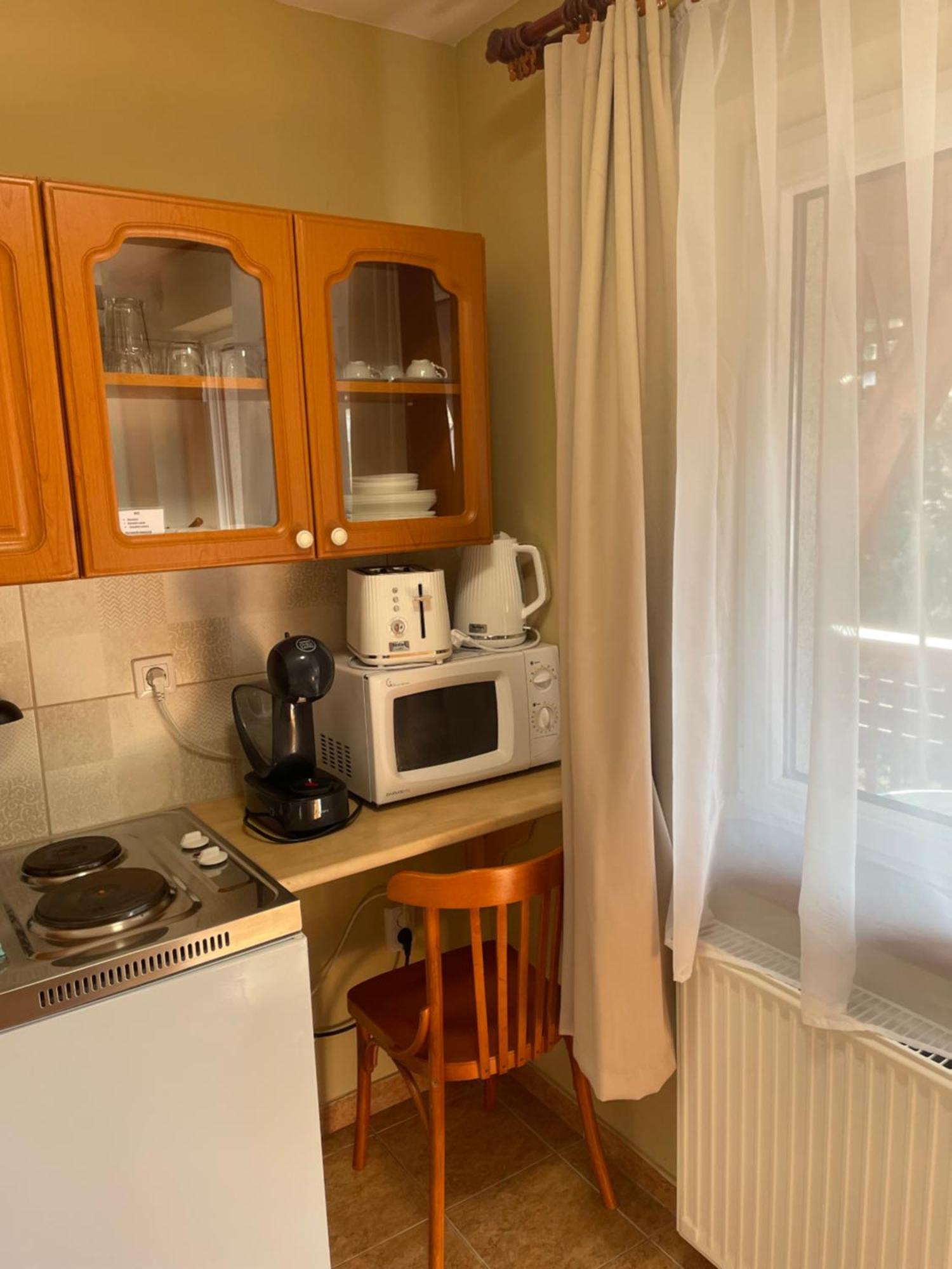 Rózsakert Apartmanház Hajdúszoboszló Exterior foto