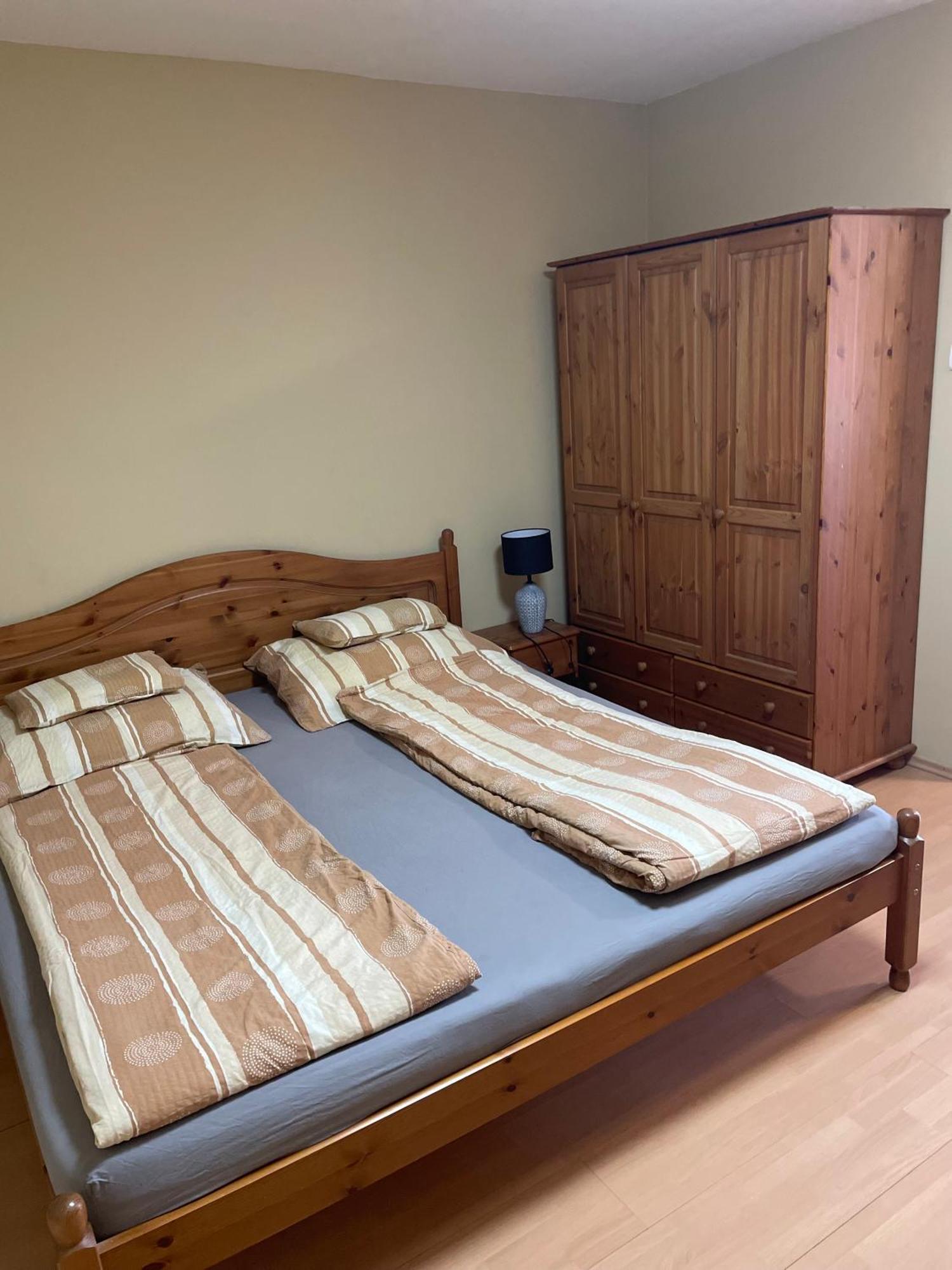 Rózsakert Apartmanház Hajdúszoboszló Exterior foto