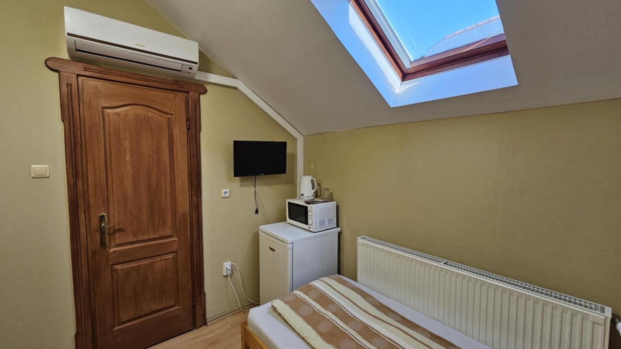 Rózsakert Apartmanház Hajdúszoboszló Exterior foto